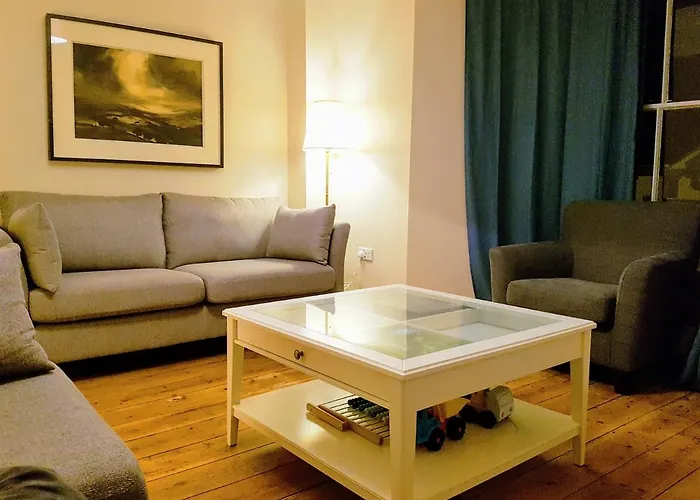 Big, Beautiful, Cosy Falmouth House